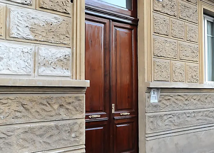 Apartment La Casa Dei Colori By Wonderful Italy Turin